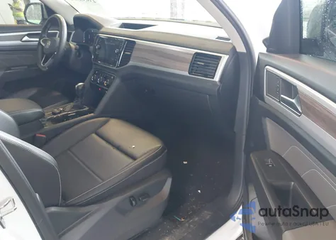 2023 Volkswagen Atlas 2.0T Sel from USA, damaged, VIN 1V2BP2CA6PC513488